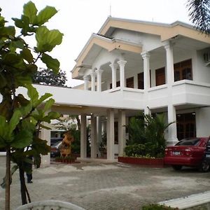 Hotel Ririn